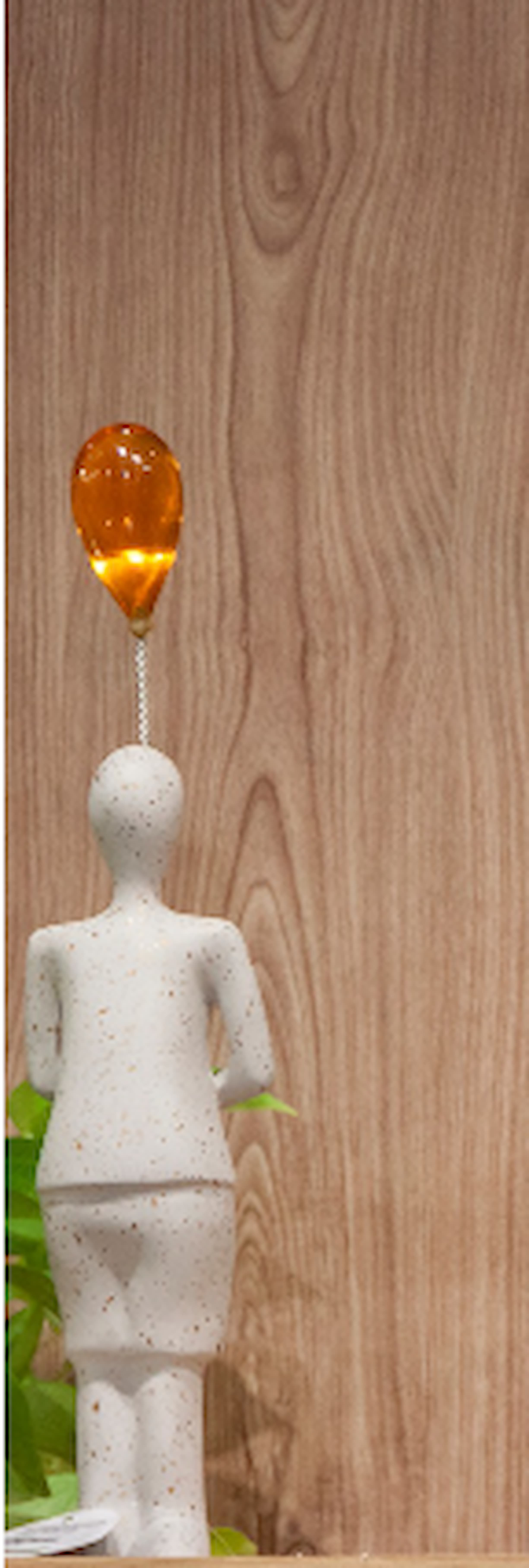 Escultura  Menino com Balão  – Modali Design