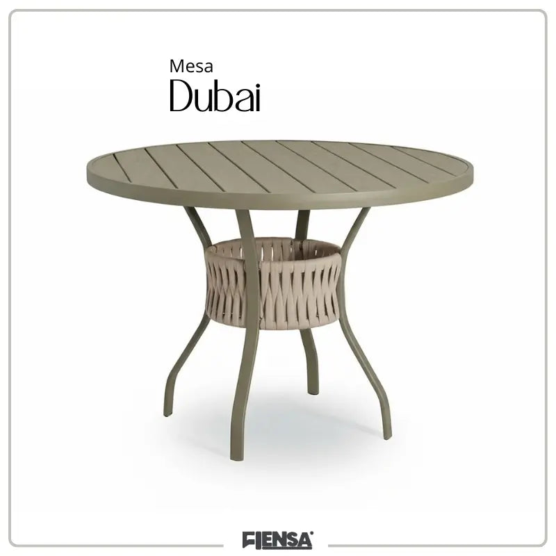 Mesa Dubai e Cadeira Duda — Área Externa