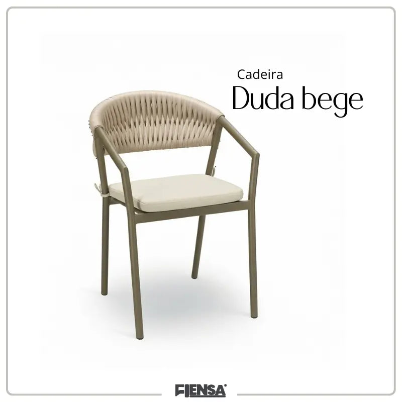 Mesa Dubai e Cadeira Duda — Área Externa