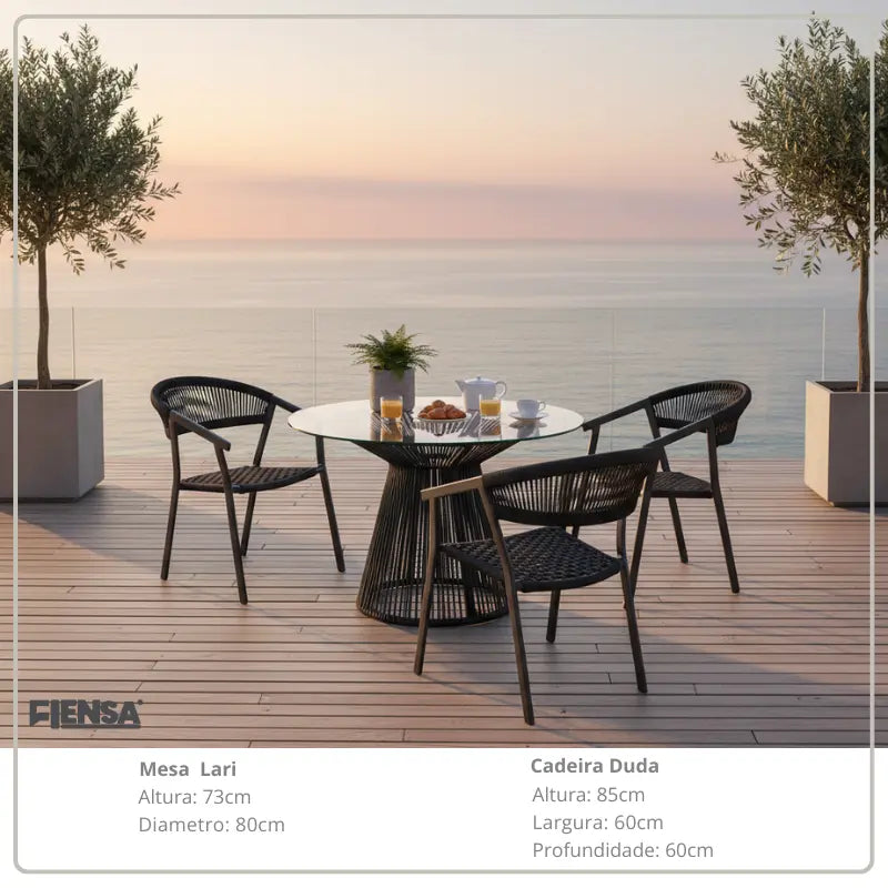 Mesa Lari e Cadeira Duda — Área Externa