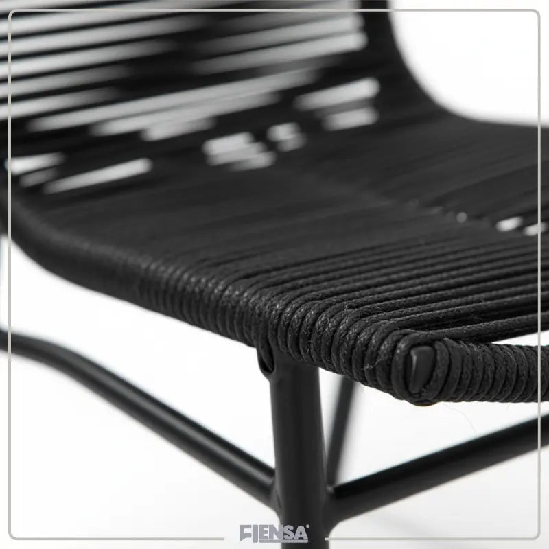 Mesa Marrocos e Cadeira Jade — Área Externa